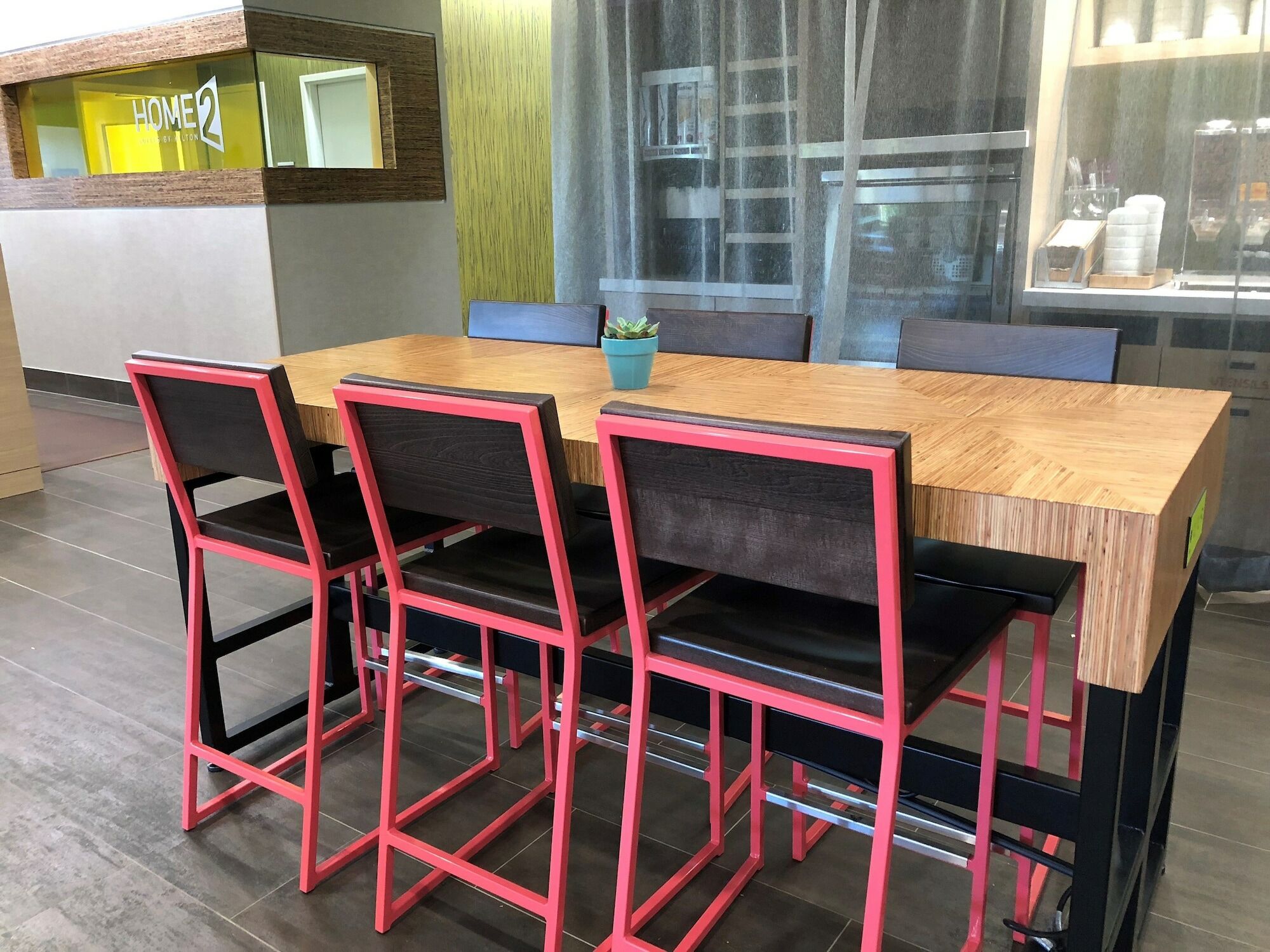 柯林斯堡希尔顿惠庭酒店 外观 照片